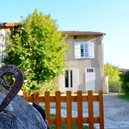 Le Gite Des Sureaux Rarecourt Bagian luar foto